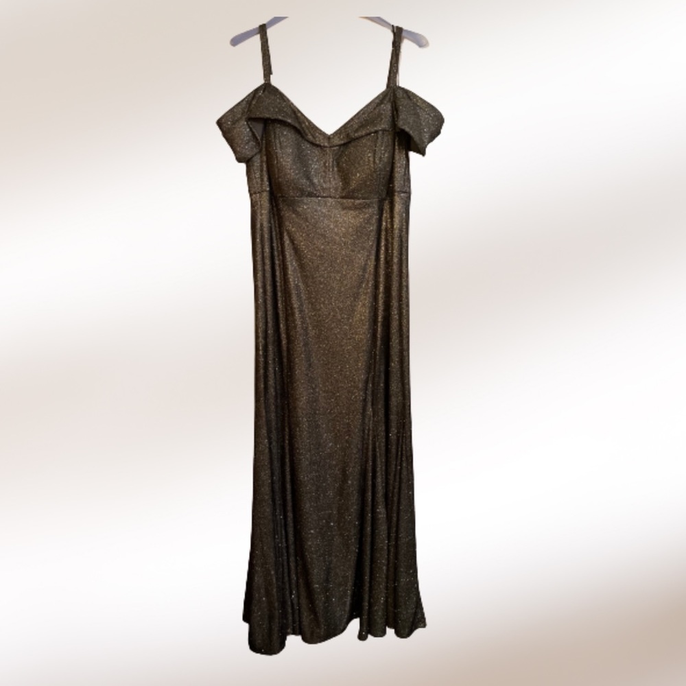 David’s Bridal Black and Silver Glitter Formal Dress